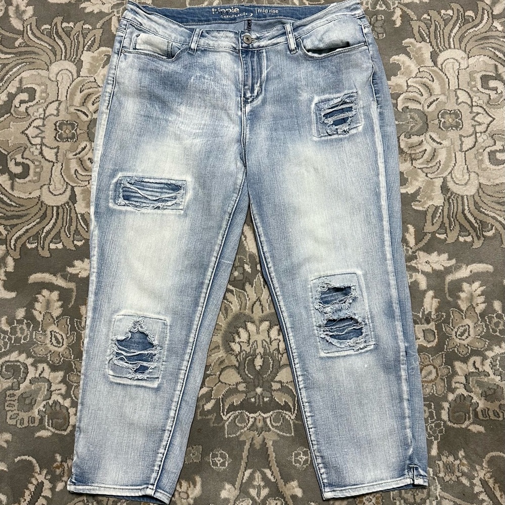 Hippie Laundry Mid-Rise Cropped Distressed Jeans
